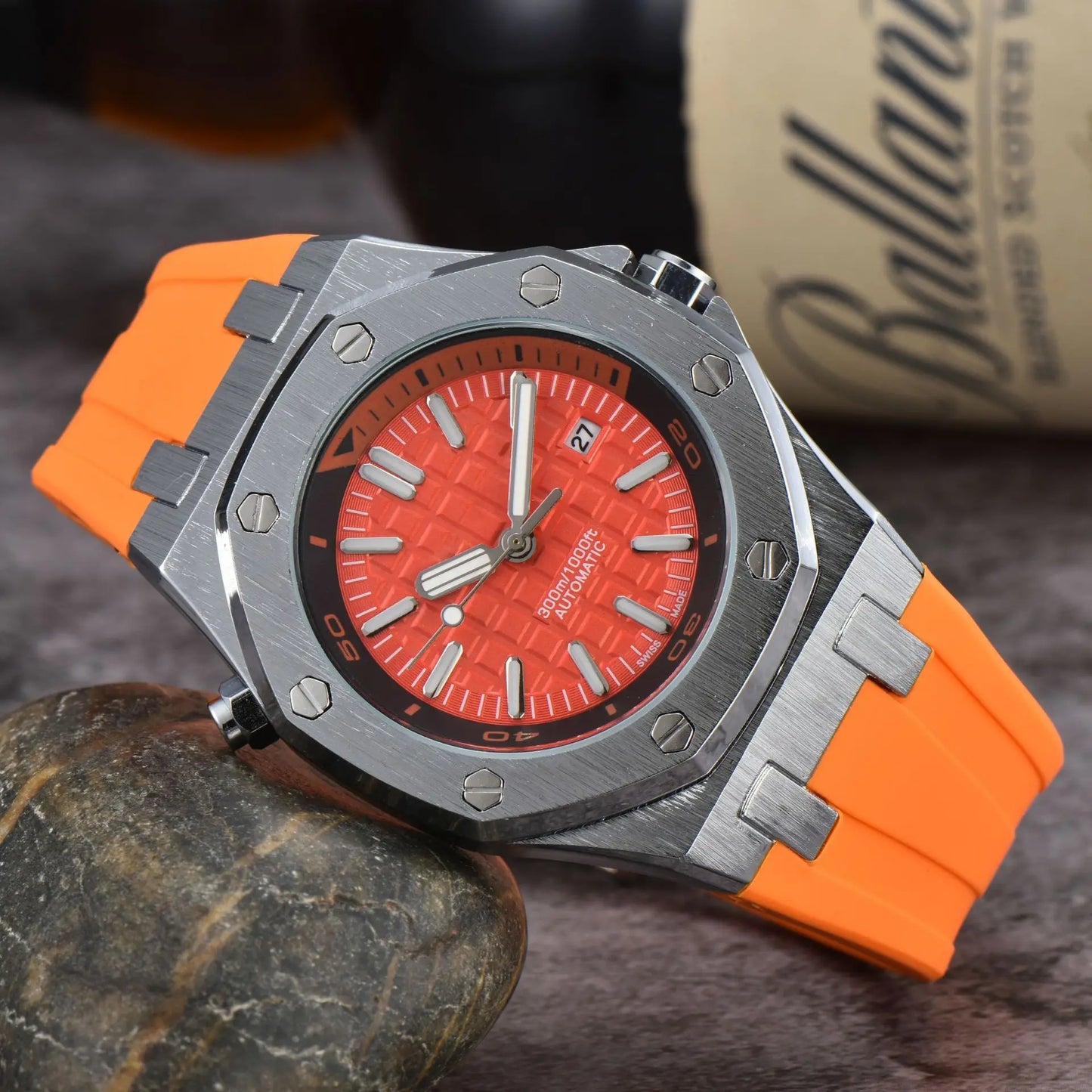 2025 Men's Luxury Quartz Watch Silicone Strap Sapphire Crystal Waterproof 100M Luminous Date Display Business Casual