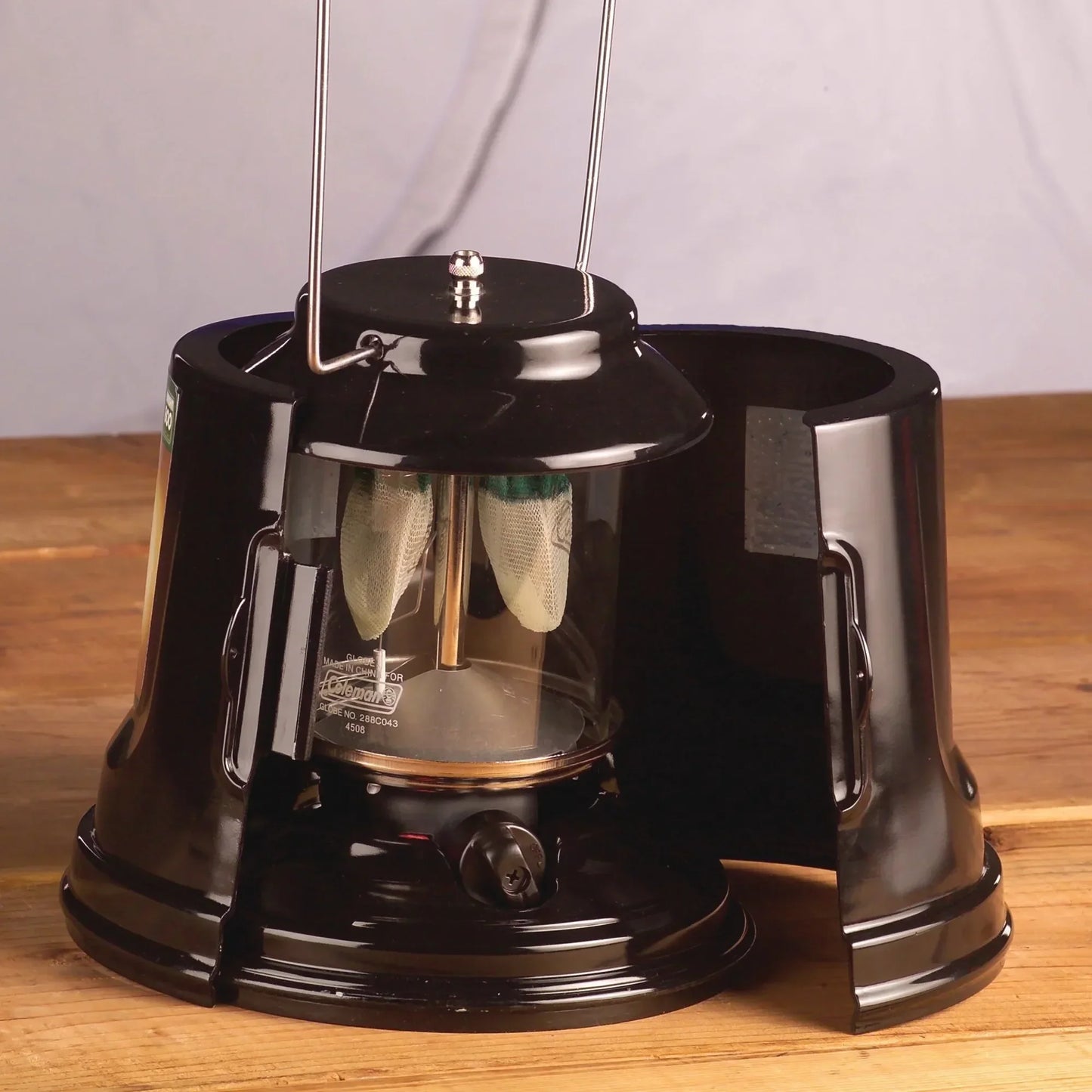 Quick Pack 810 Lumens Two Mantle Propane Lantern With Carry Case Black Portable Camping Light